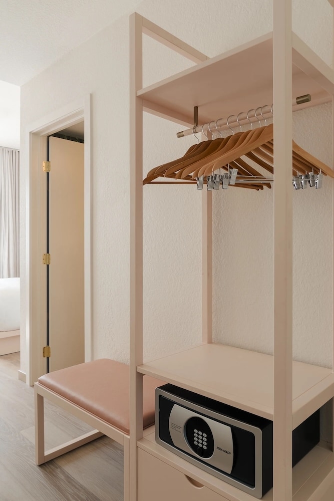 Foto de FOUND Hotel, Miami Beach, Series by Marriott