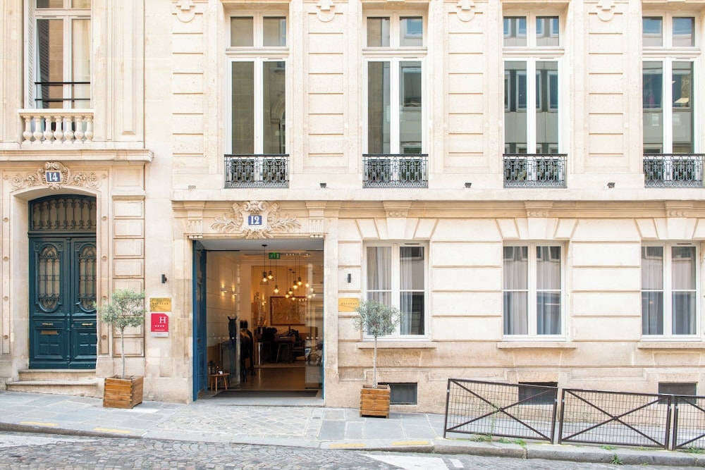 Hotel Helzear Etoile