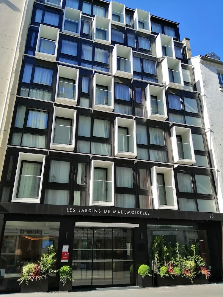 Foto de Les Jardins de Mademoiselle Hotel & Spa