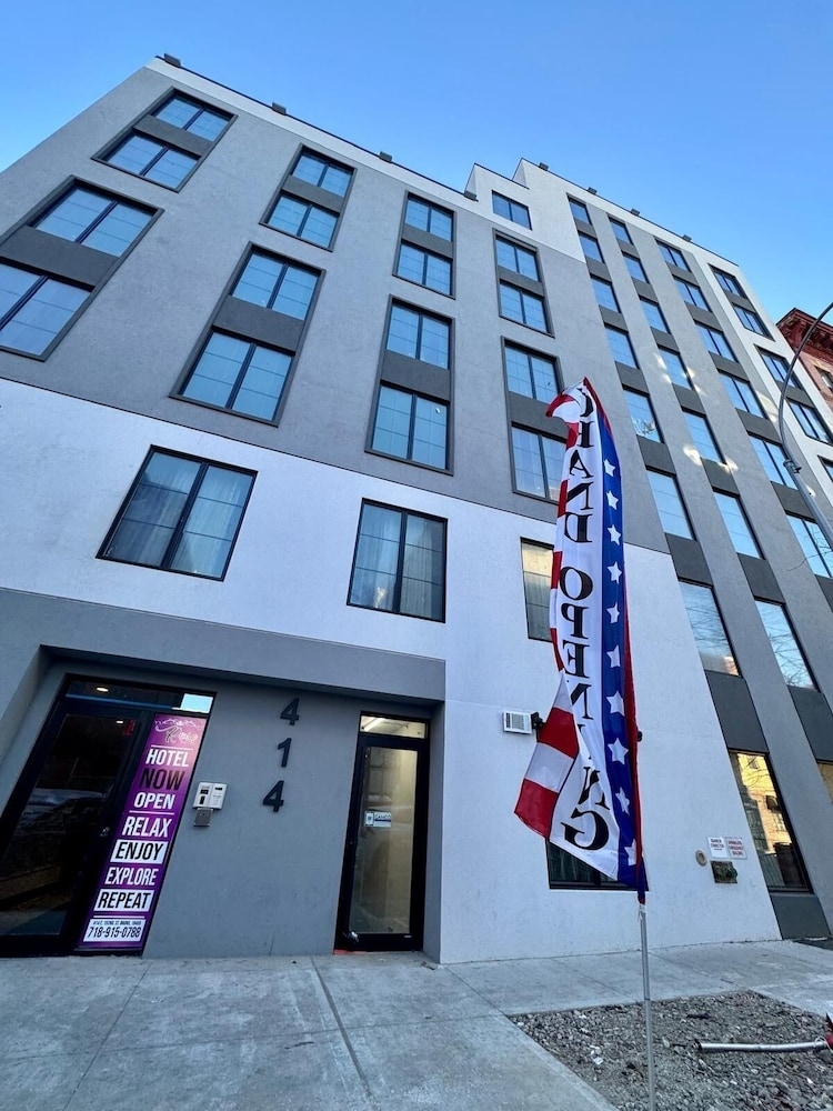 ROSE HOTEL BRONX