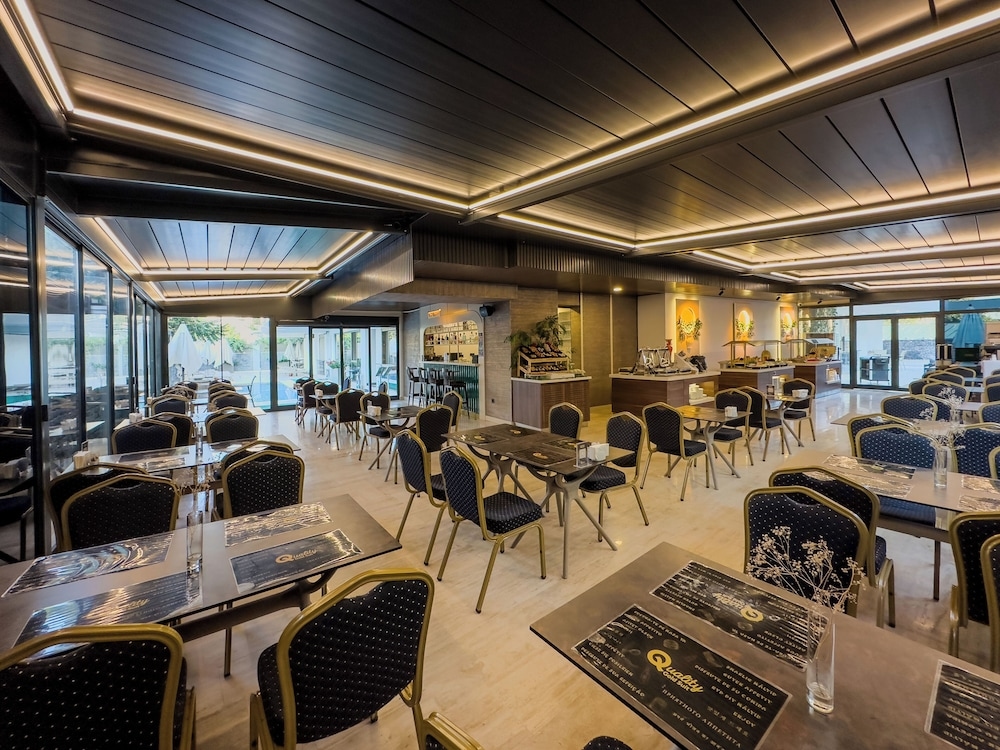 Foto de Quality Gold Suit Hotel