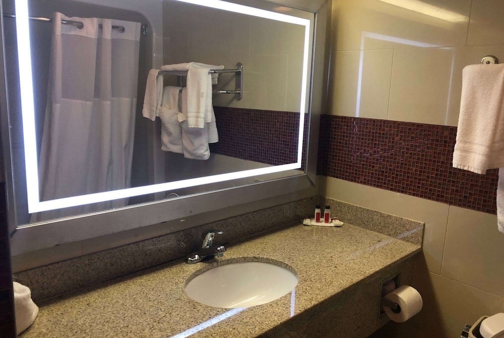 Foto de Days Inn by Wyndham Jersey City / NYC Area