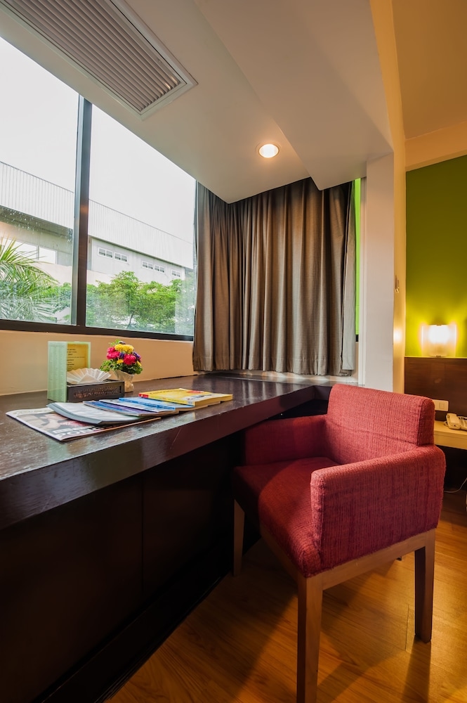 Foto de The Seasons Bangkok Huamark