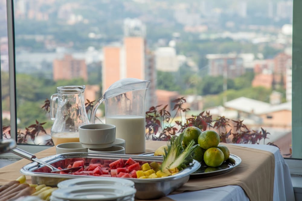 Foto de Aparta Suites Torre Poblado