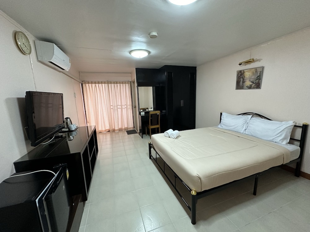 Foto de Hotel Grand Mandarin Latphrao 130
