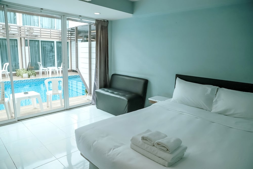 Foto de Full Stop Pool Villa Don Mueang