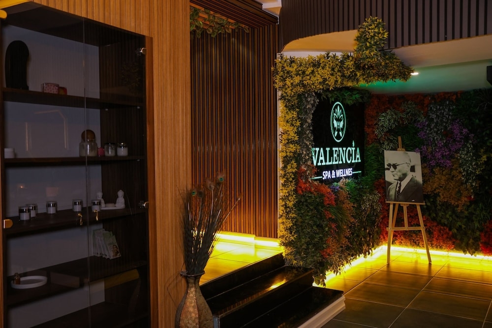Foto de The Hera Platinum Hotel