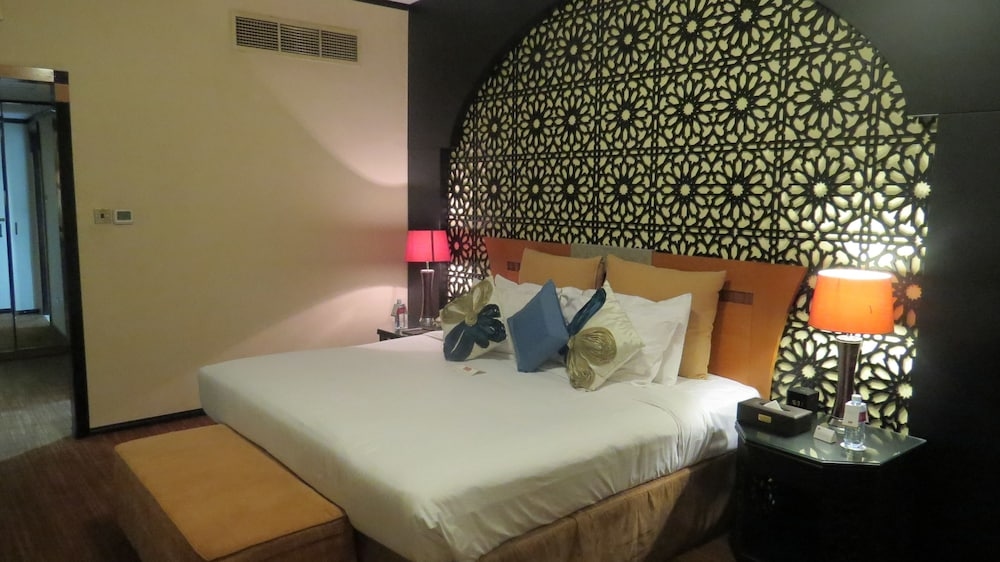 Foto de THE PARK HOTEL Formerly Al Jawhara Gardens