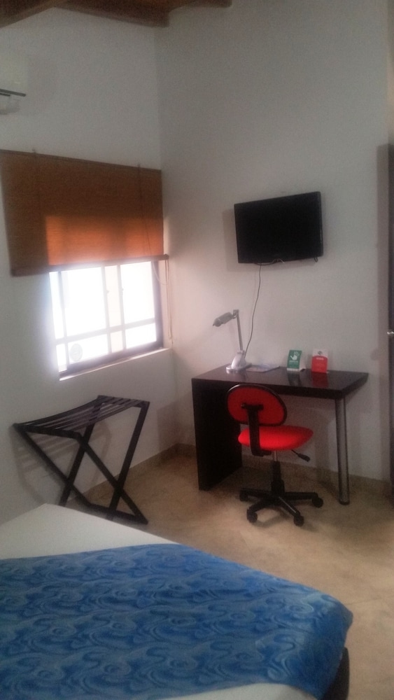 Hotel Quinta Avenida, Laureles