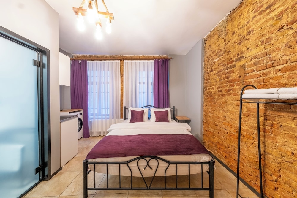 Frame Galata Hotel