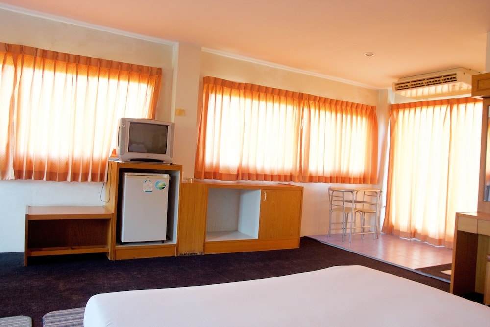 Foto de Sichang Shine Khao Resort
