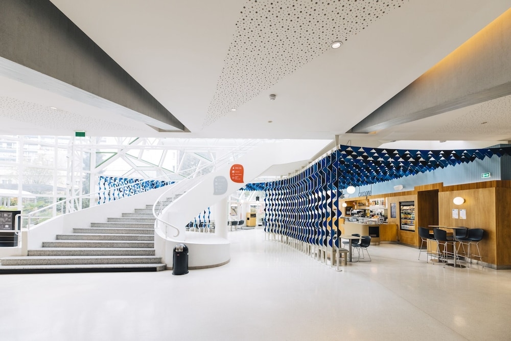 FIAP - Hostel