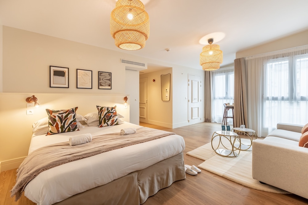 Le Nest by Sweett, Paris