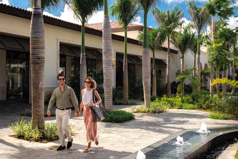 Foto de Lopesan Costa Bávaro Resort Spa & Casino - All Inclusive
