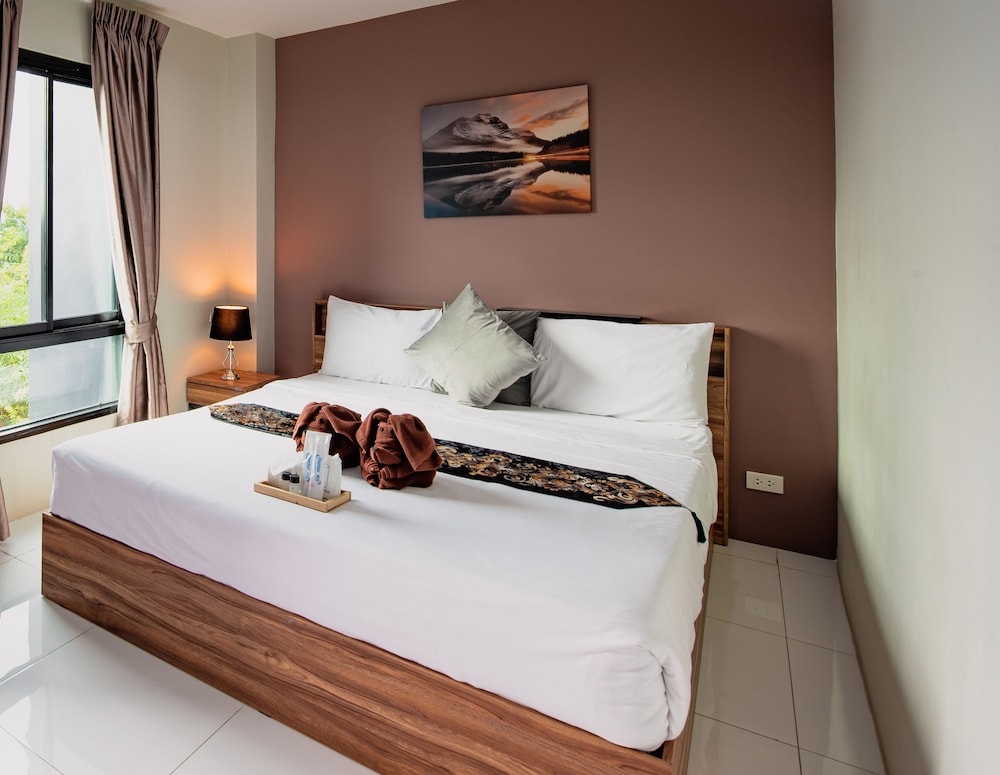 Foto de The Living Hotel SamutPrakan