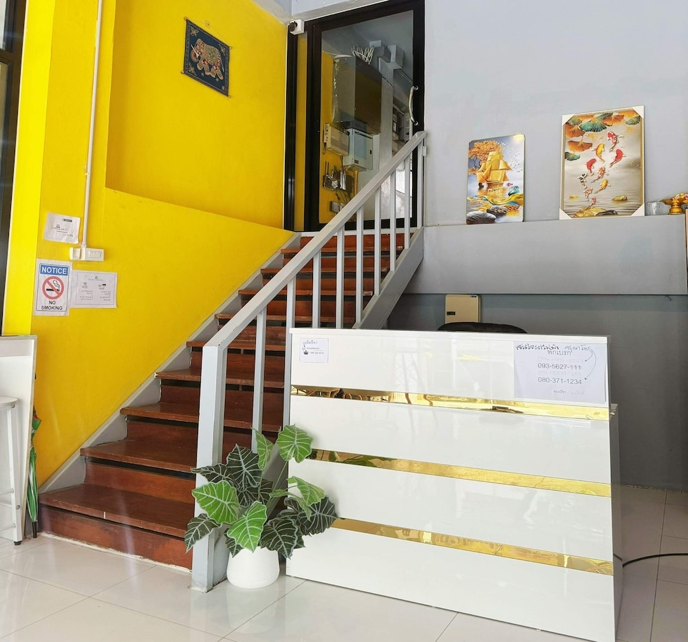 OYO 75465 Lucky Hoste, Bangkok
