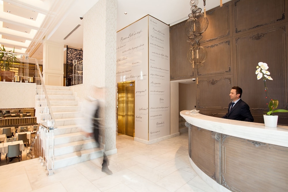 Foto de AHC Ayasofya Hotel