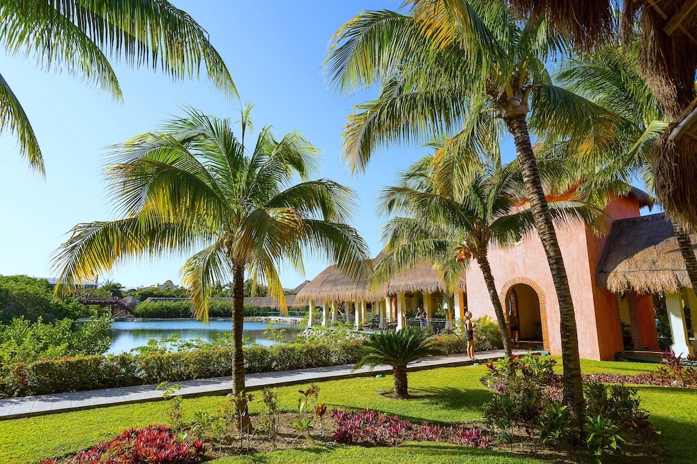 Foto de Grand Palladium Select White Sand Resort & Spa - All Inclusive