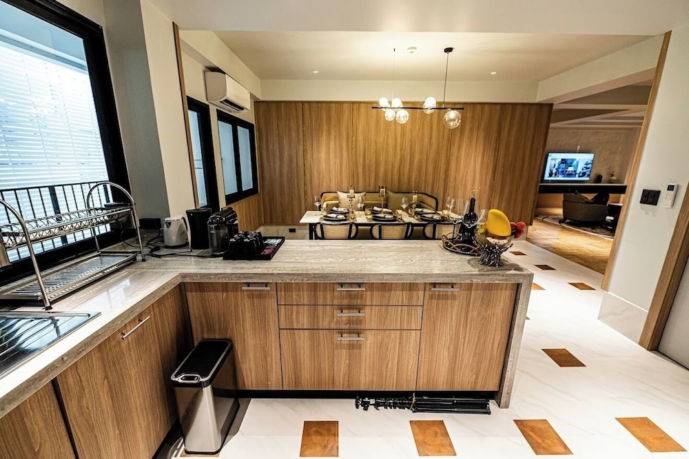Floral Court Hotel & Residence Sukhumvit 13, Bangkok