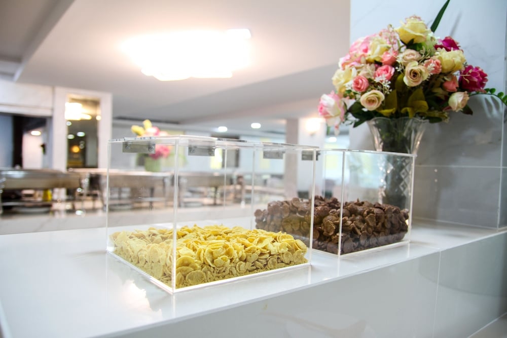 Foto de Convenient Grand Hotel