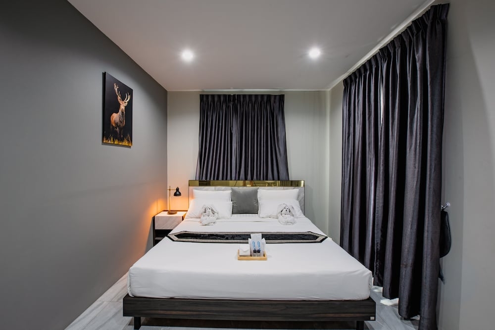 Foto de The Living Hotel SamutPrakan