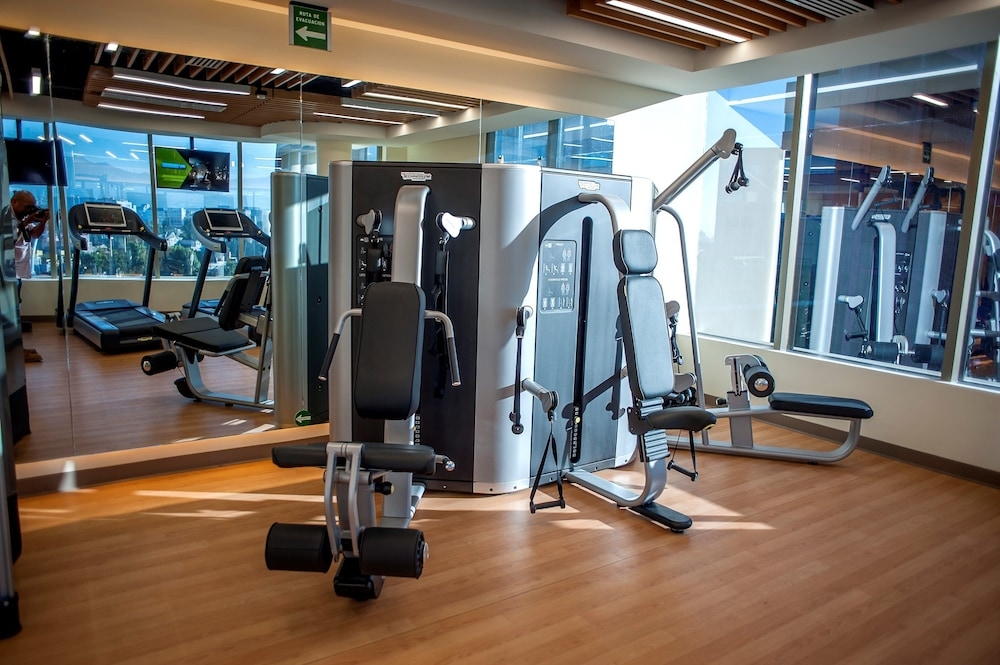 Foto de Holiday Inn Hotel & Suites Medica Sur by IHG