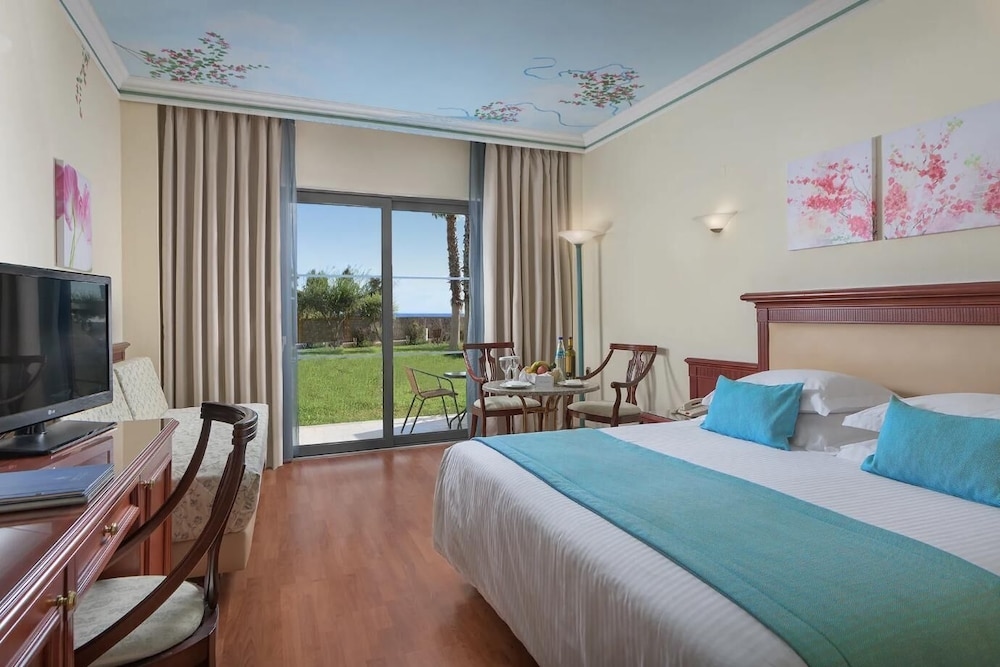 Foto de Atrium Palace Thalasso Spa Resort & Villas
