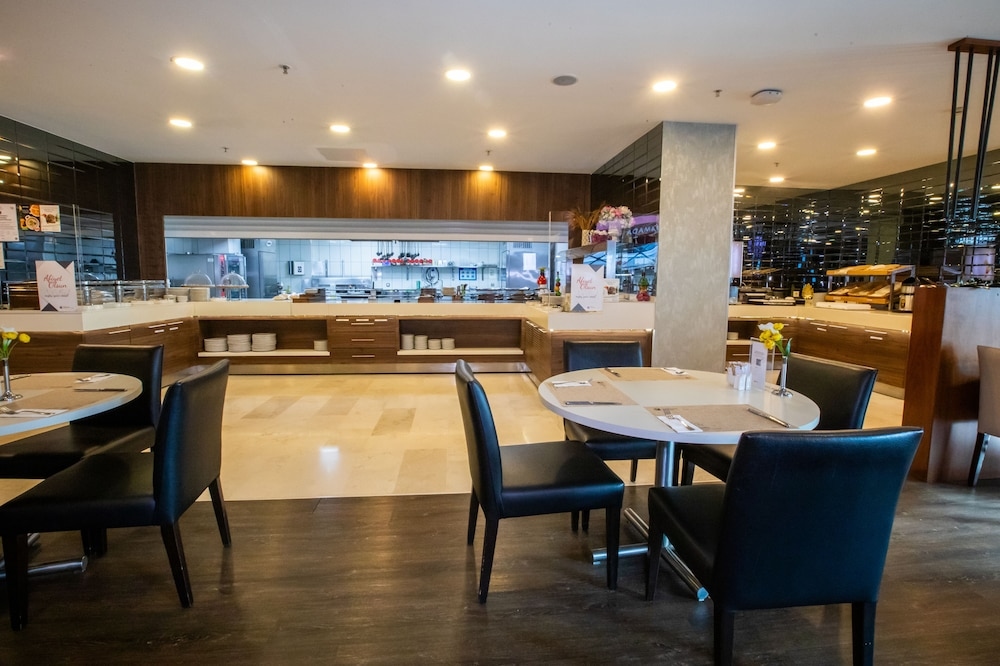 Foto de Ramada Encore by Wyndham Istanbul Kartal