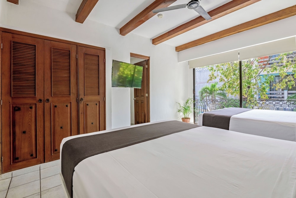 Foto de Hotel Banana Boutique & Spa by Paradise Hotels - 5th Av Playa del Carmen