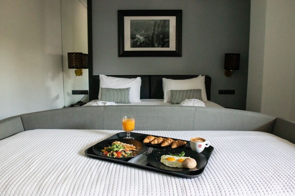 Foto de Athenian Riviera Hotel & Suites