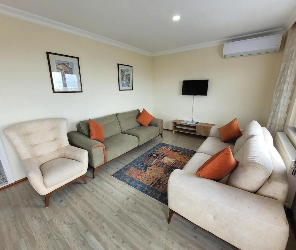 Masif House, Estambul
