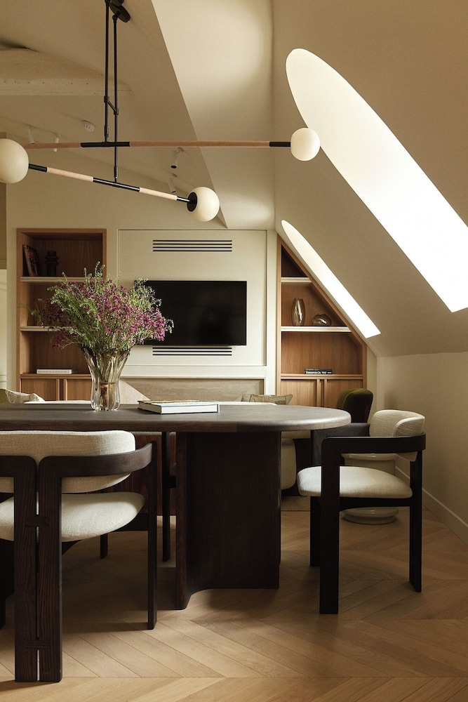 HIGHSTAY Maison - Boétie, Paris