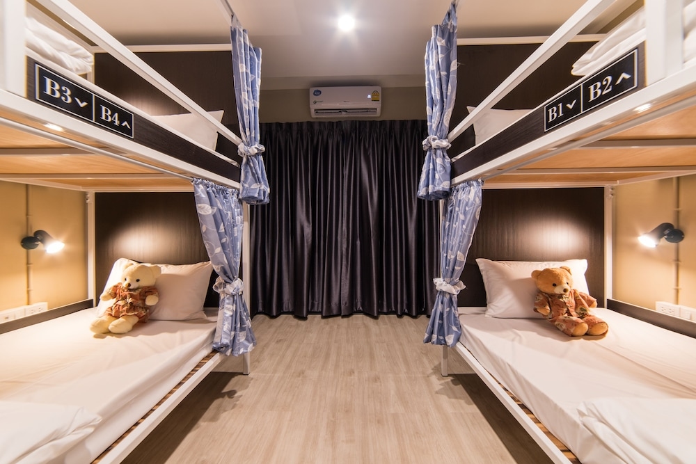 Foto de Napa Hostel Samrong Station