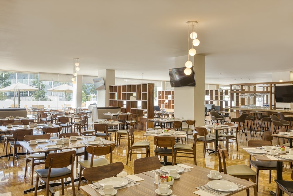 Foto de Fiesta Inn Guadalajara Poniente