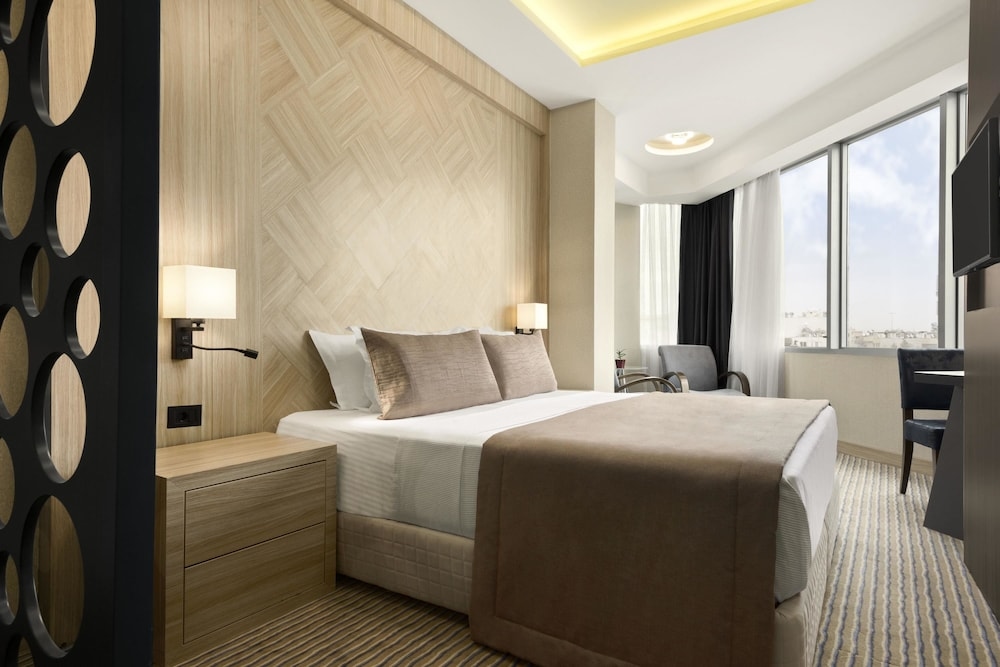 Foto de Ramada by Wyndham Mersin