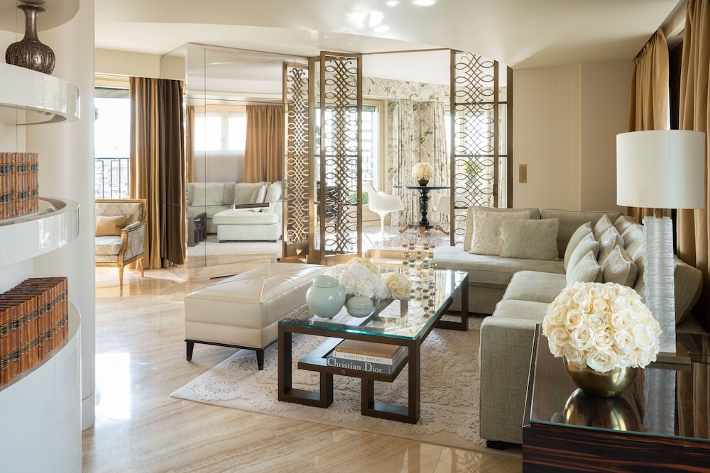 Foto de Four Seasons Hotel George V