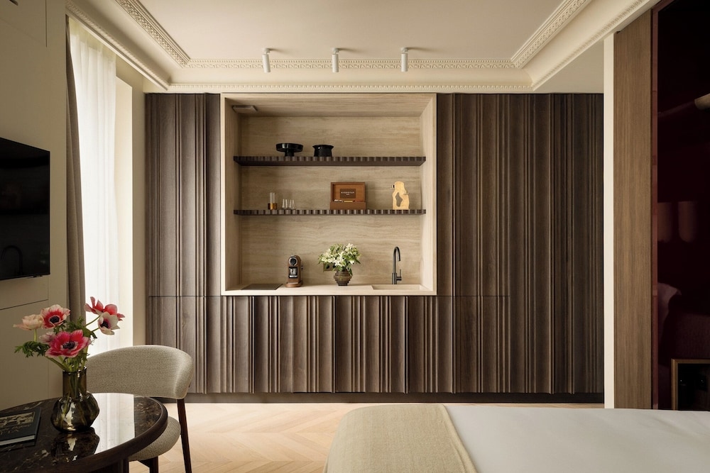 HIGHSTAY Maison - Boétie, Paris