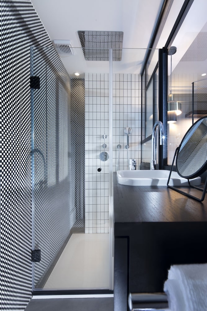 Maison ELLE Paris, Paris