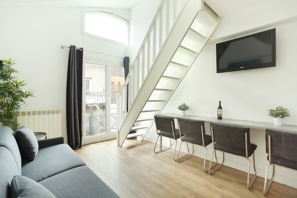 Foto de Short Stay Group Residence Les Lilas Serviced Apartments