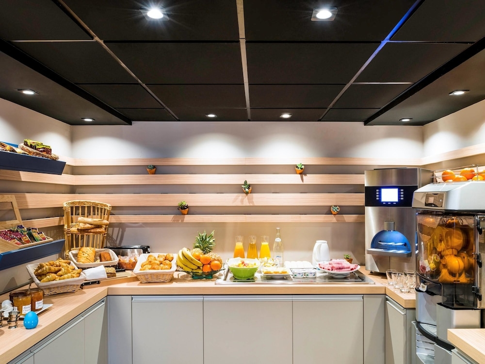 Foto de ibis Styles Clamart Gare Grand Paris
