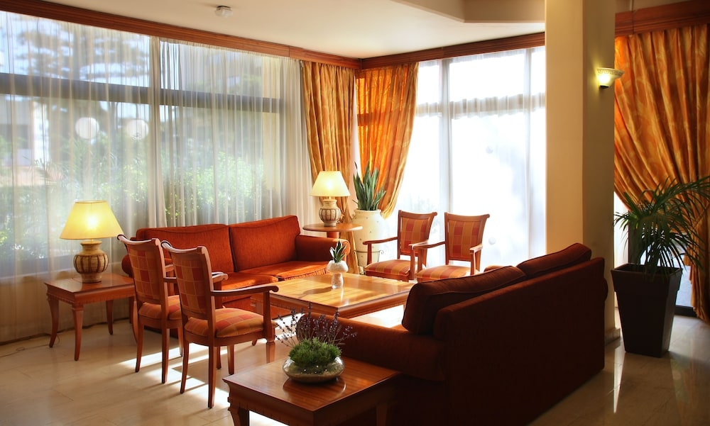 Foto de Kapetanios Odysseia Hotel