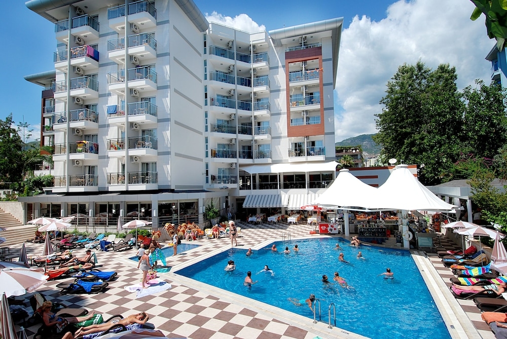 Foto de Grand Okan Hotel