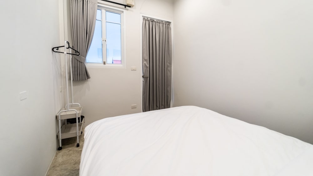 PIER 808 Hostel, Bangkok