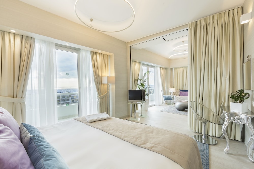 St. George Lycabettus Lifestyle Hotel