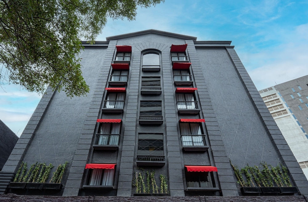 Hive Nápoles By G Hotels