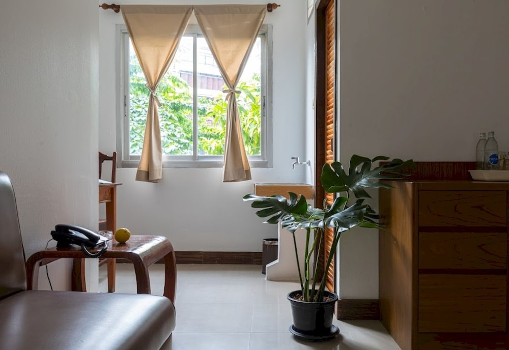 Foto de Collection O Howard Square Boutique Hotel
