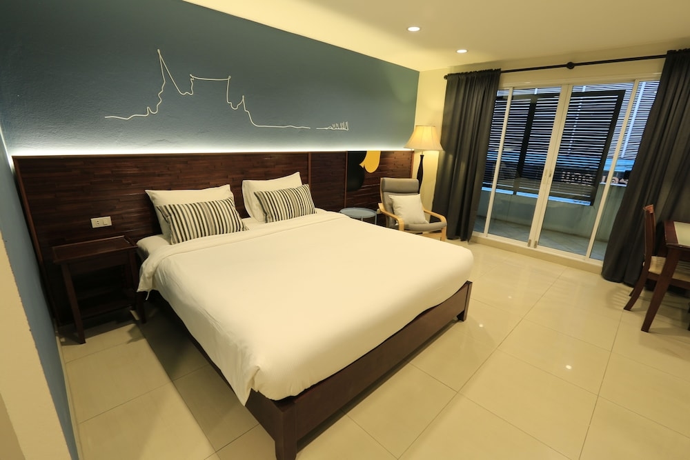 Foto de The Royal Bee Apart Hotel