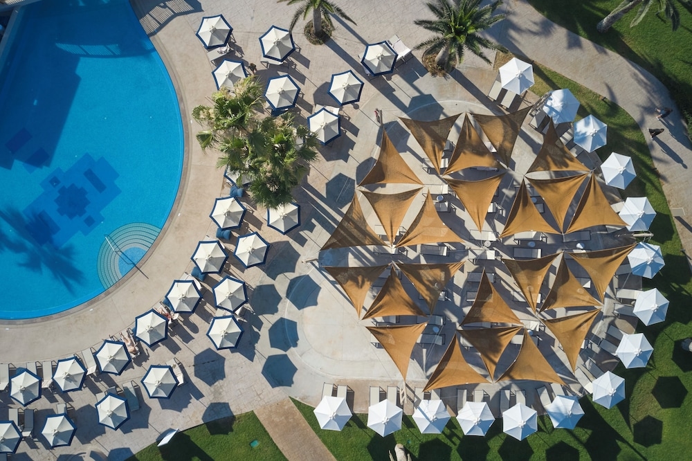 Foto de Atlantica Ocean Beach Resort