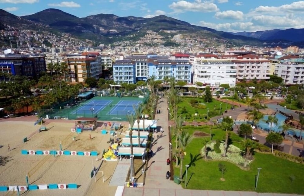 Foto de Sultan Sipahi Resort Hotel
