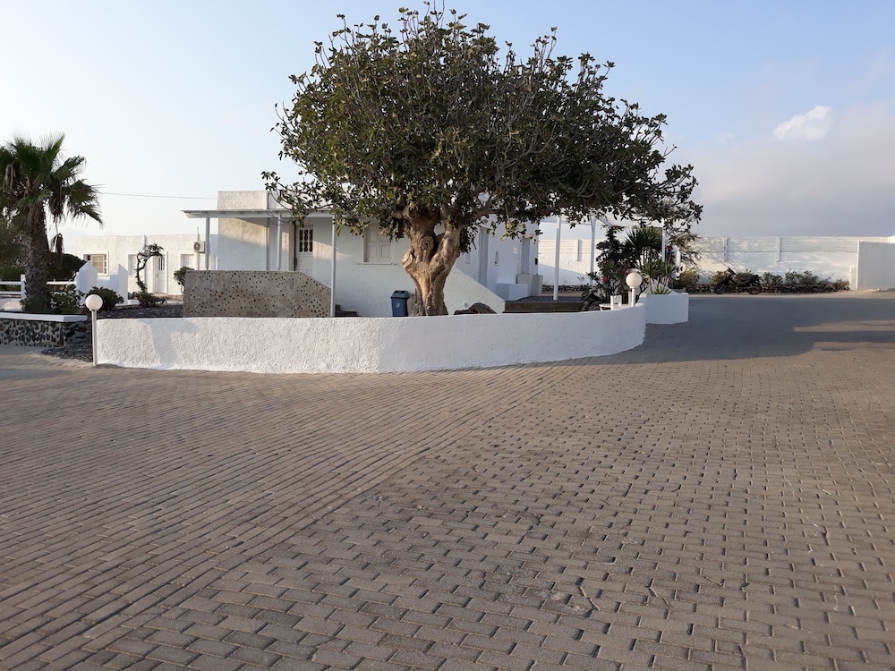 Artemis Suites